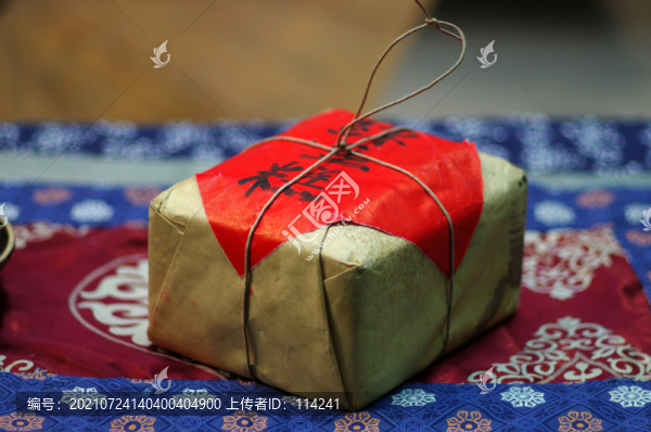 節(jié)日糕點(diǎn)禮盒