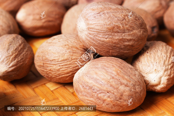 美味香濃的調(diào)味料肉豆蔻