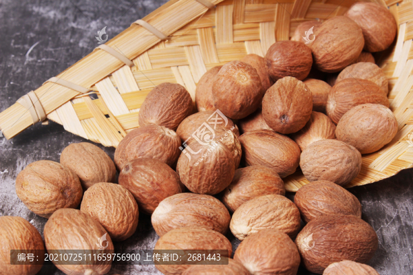 美味香濃的調(diào)味料肉豆蔻