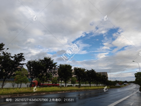 城市公路綠化風(fēng)景