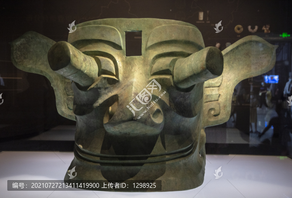 三星堆青銅人像