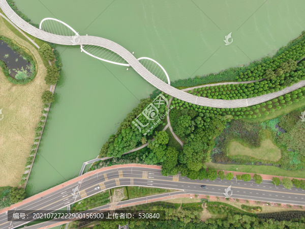 航拍城市公園風(fēng)景區(qū)