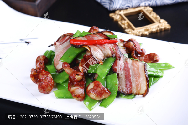 荷蘭豆炒臘肉香腸