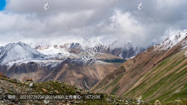 青藏高原雪山自然風(fēng)光