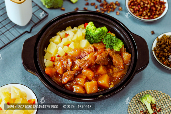 紅燒牛肉煲仔飯