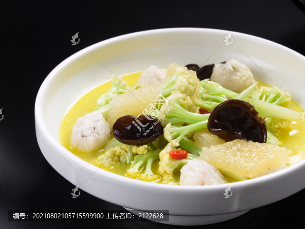 花菜肉皮燴魚丸