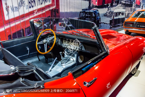 古董老爺車
