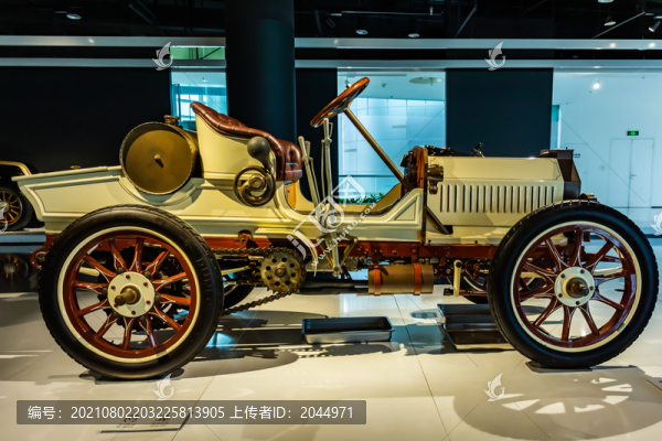 古董老爺車