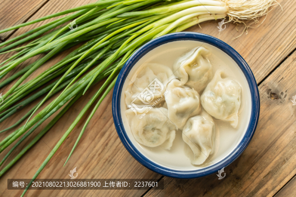 中國傳統(tǒng)美食水餃