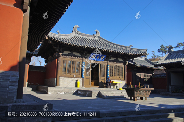 山西大同云岡石窟龍王廟