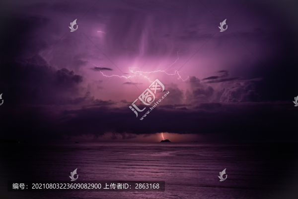 海面上的閃電