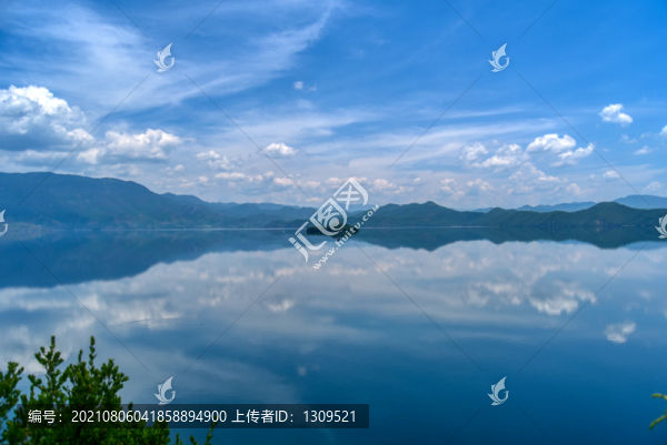 瀘沽湖