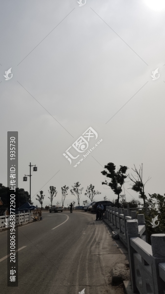 湖岸彎道