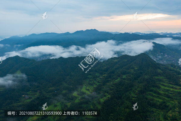 航拍貴州西江千戶苗寨清晨