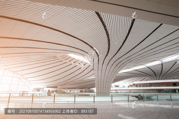 北京大興國際機(jī)場航站樓內(nèi)部