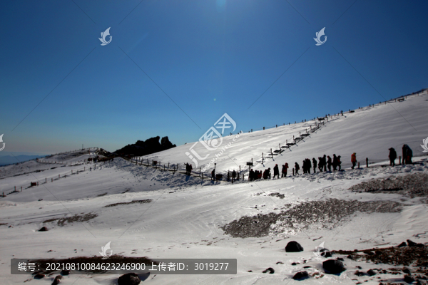 長(zhǎng)白山雪山