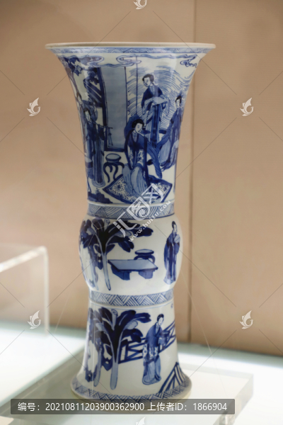 青花仕女紋觚