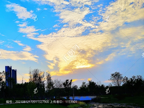晚霞