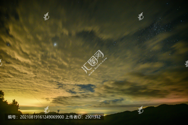 天空云層