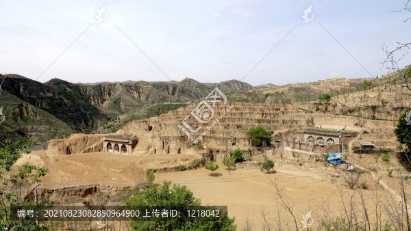 大山里的人家