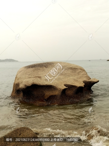 大海礁石