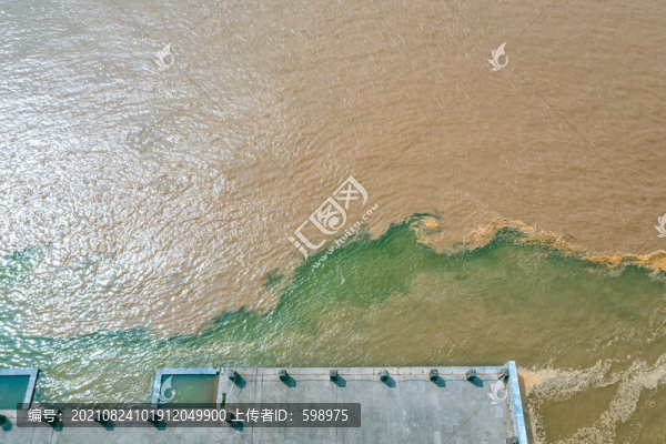 宜都長江清江匯合