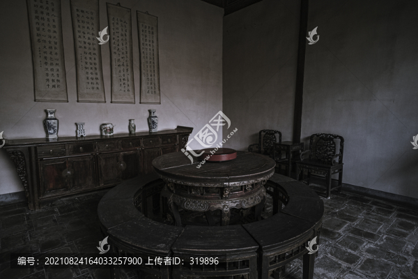 古宅室內(nèi)