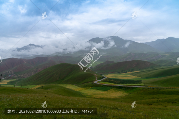 祁連卓爾山風(fēng)光