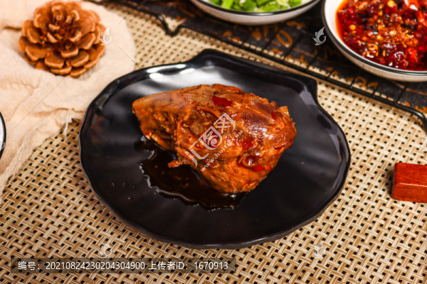 麻辣兔頭