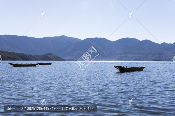 瀘沽湖的清晨