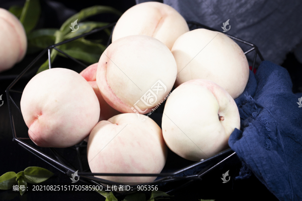 白桃水蜜桃