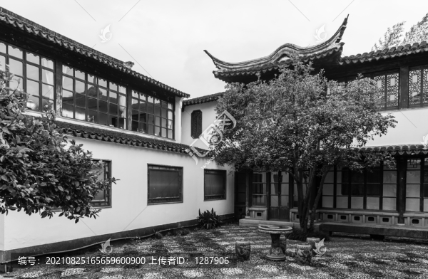 環(huán)秀山莊