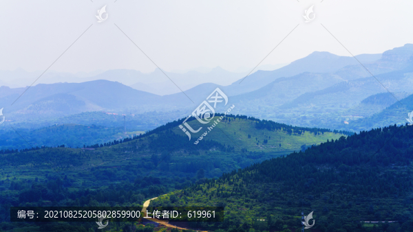 青山