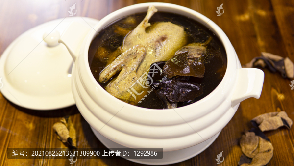 新會(huì)陳皮燉水鴨