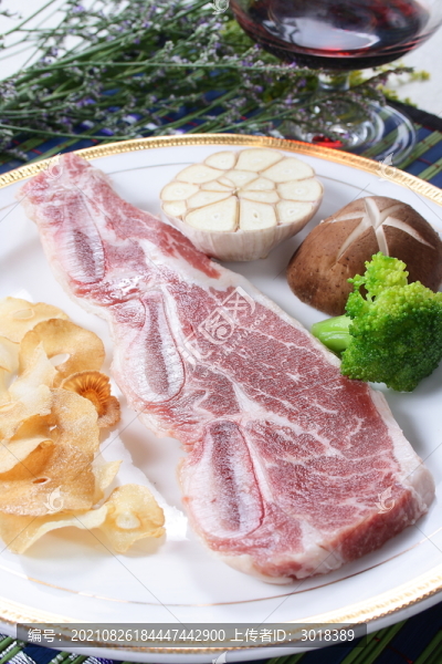 牛仔骨