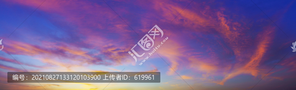 天空火燒云晚霞