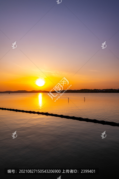 江蘇無錫太湖風(fēng)景區(qū)黃昏