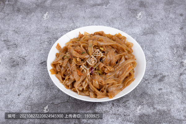 炒河粉