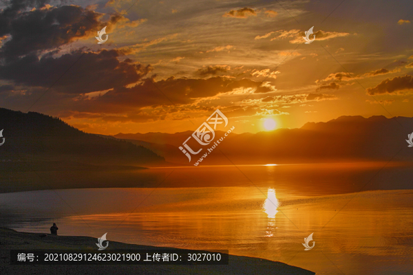賽里木湖