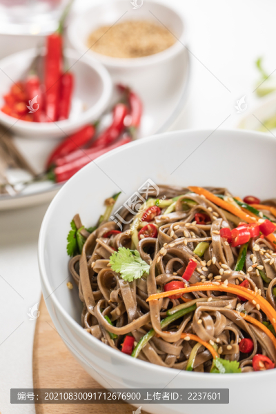 谷物粗糧蕎麥面