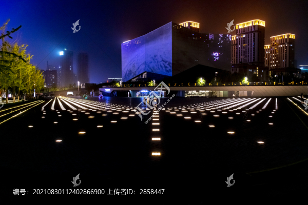南京國際青年文化中心夜景