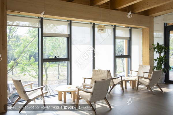原木風(fēng)咖啡館室內(nèi)設(shè)計(jì)