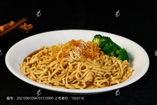 鮑汁燜面