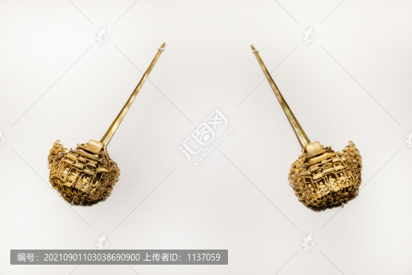 明代樓閣人物金簪