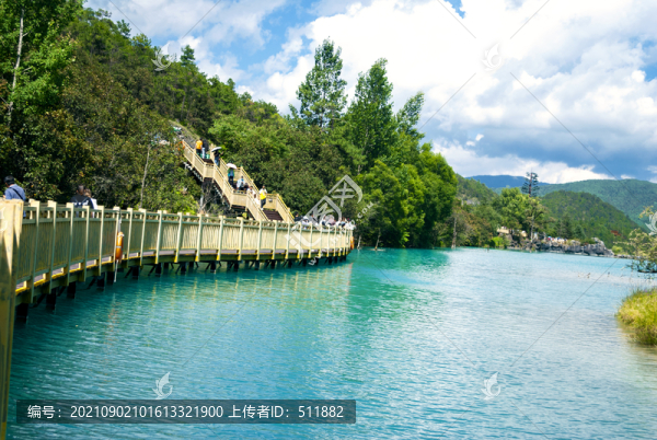 藍(lán)月谷