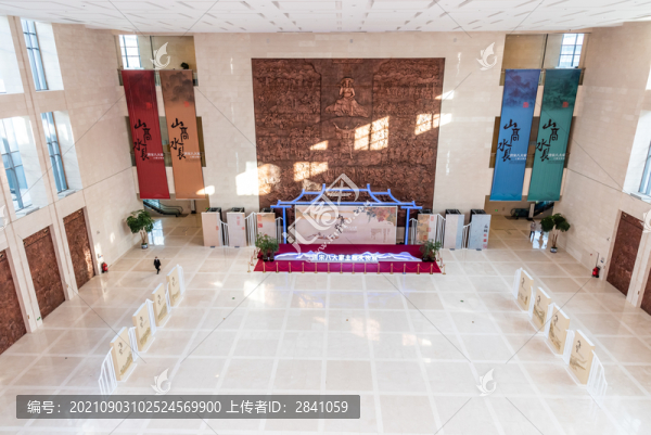 遼寧博物館室內展臺建筑