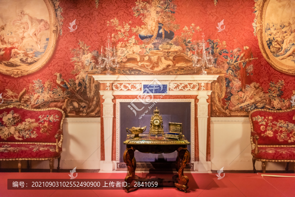 遼寧博物館室內(nèi)展臺(tái)建筑