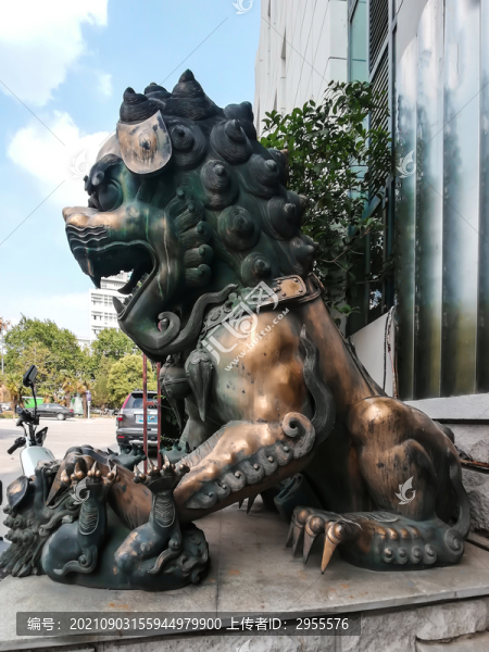 銅獅子