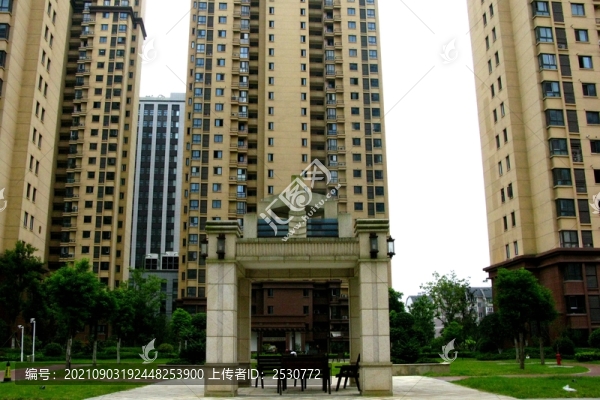 小區(qū)樓房