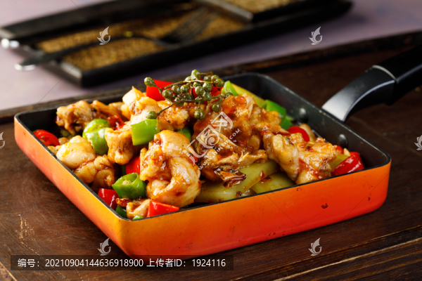 干鍋香辣牛蛙